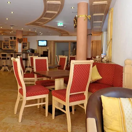 Abendrot Hotel *